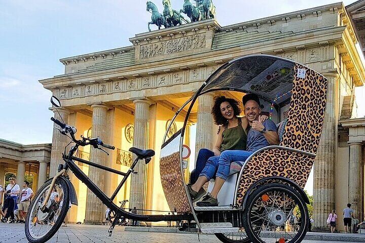 Berlin Rickshaw Tours Historical Photo City Tour Min Sightseeing