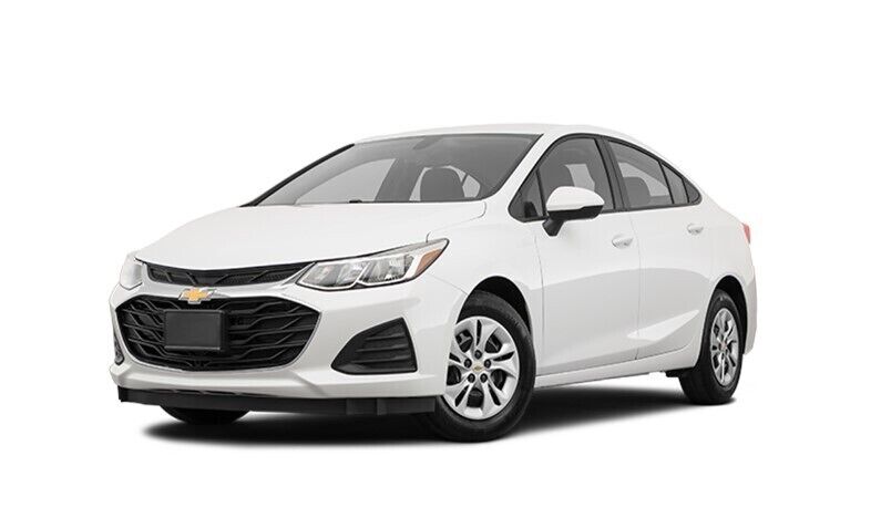 Chevrolet Cruze Automatic or similar