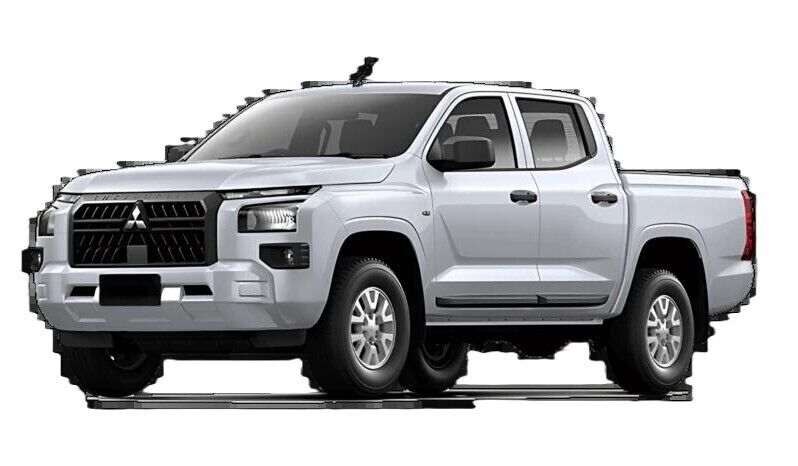 Mitsubishi L200 MT or similar