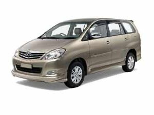 TOYOTA INNOVA 2.0