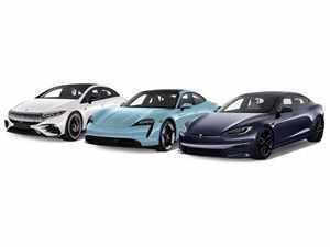 Mercedes Benz EQS Porsche Taycan Tesla Model S