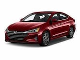 Hyundai Elantra o similar