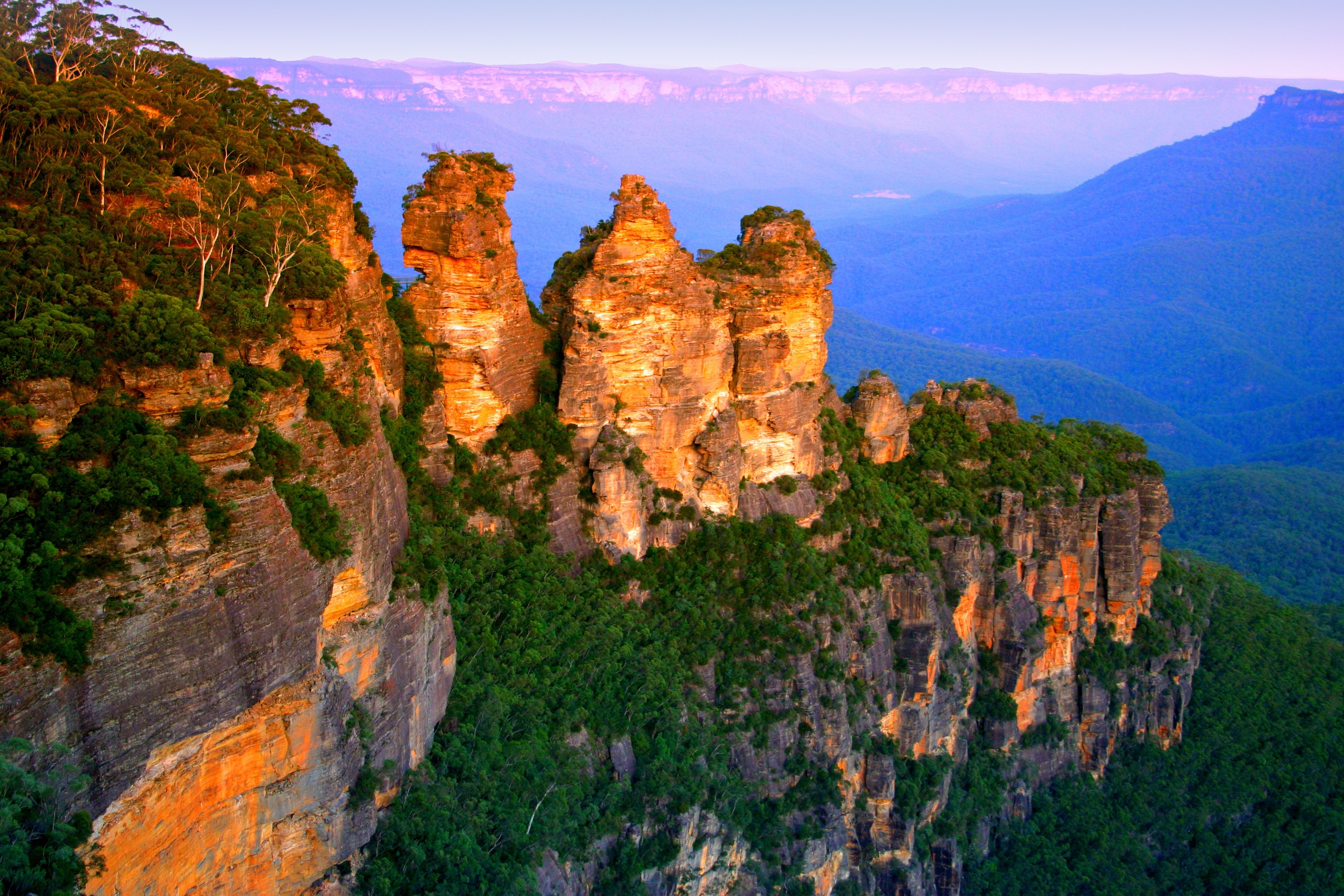 Three Sisters Australia