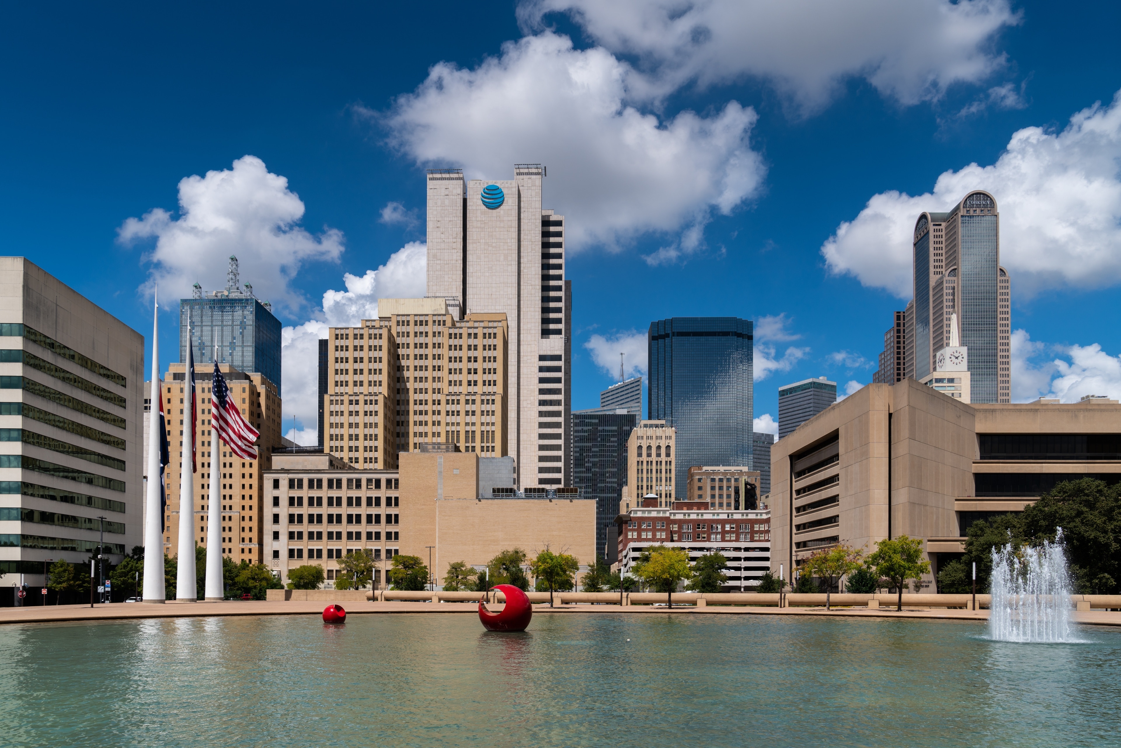 Downtown Dallas Vacation Rentals: house rentals & more | Vrbo