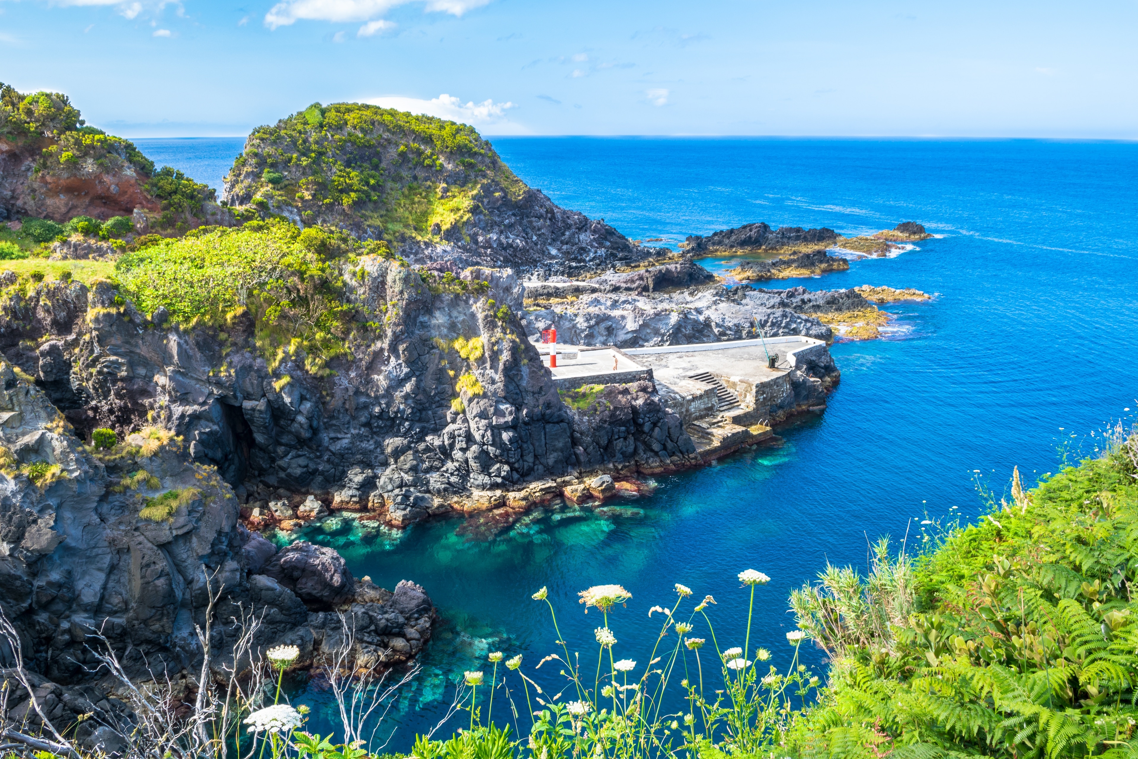 Isla de Flores turismo: Qué visitar en Isla de Flores, Portugal, 2023|  Viaja con Expedia