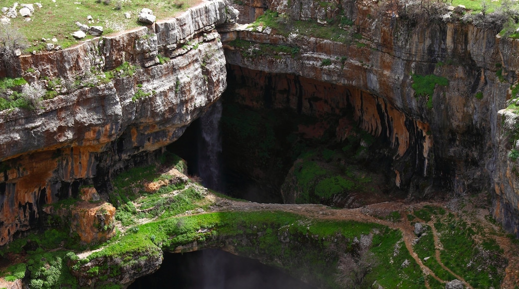 Wasserfall der Baatara-Schlucht