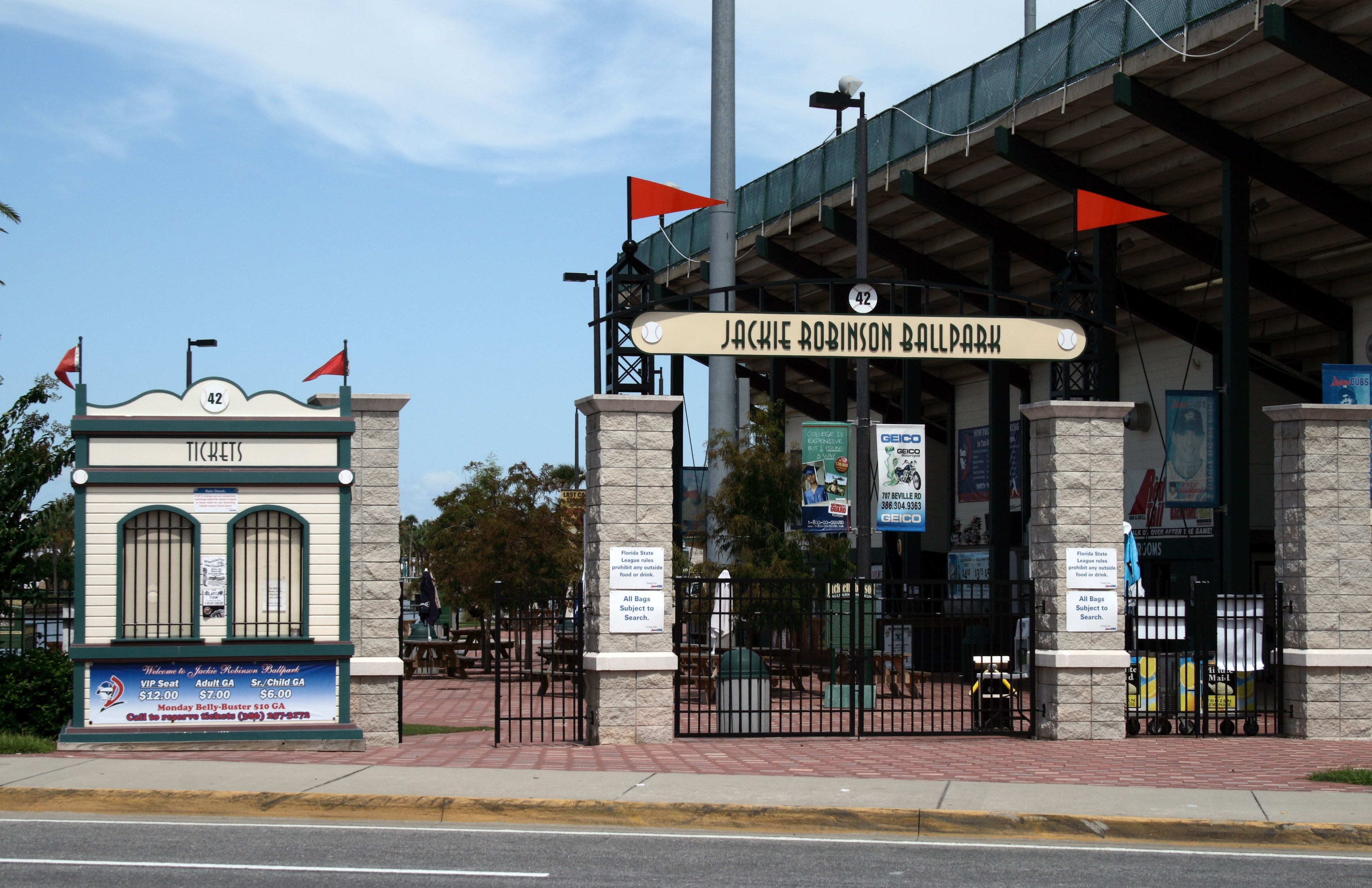 The history of Jackie Robinson Ballpark in Central Florida 