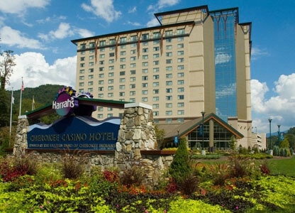 hotels near harrahs casino cherokee