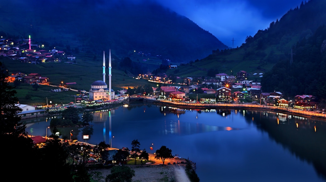 Danau Uzungol, Çaykara, Trabzon, Turki