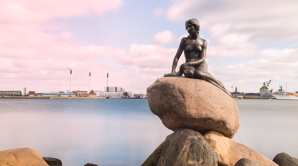 Pieni merenneito -patsas, Kööpenhamina, Tanska
