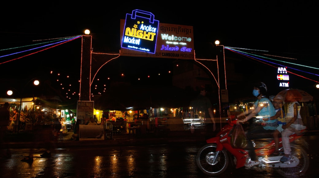 Pasar Malam Angkor