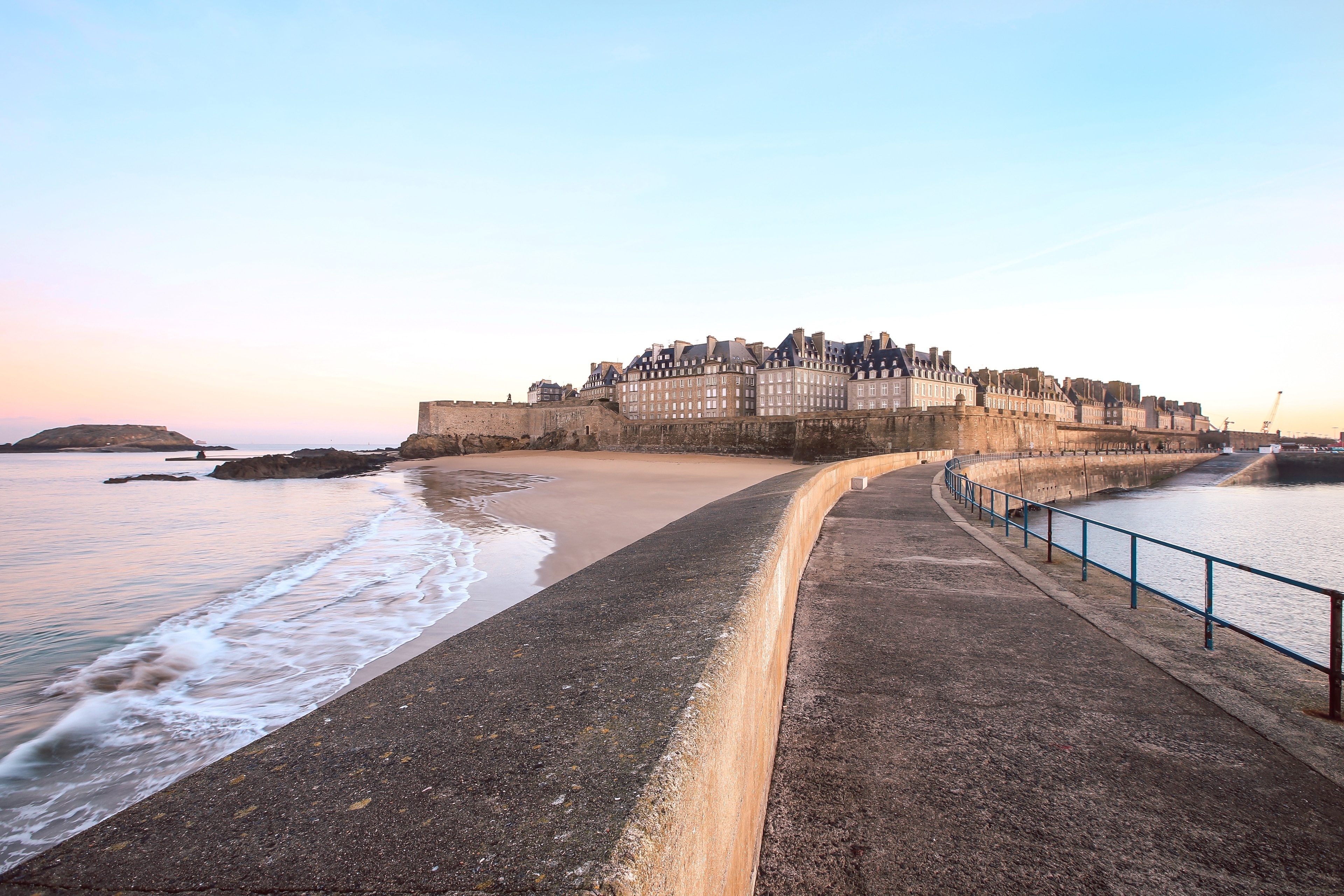 Spend a day at Saint-Malo’s lovely beach, enjoying watersports and basking in the sun. You’ll discover why it is rated one of the most beautiful beaches in France.