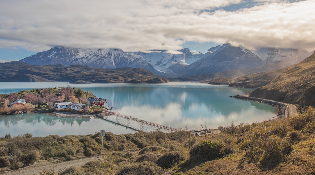 Lago Pehoé, Parque Nacional Torres del Paine, Magallanes y Antártica Chilena (región), Chile
