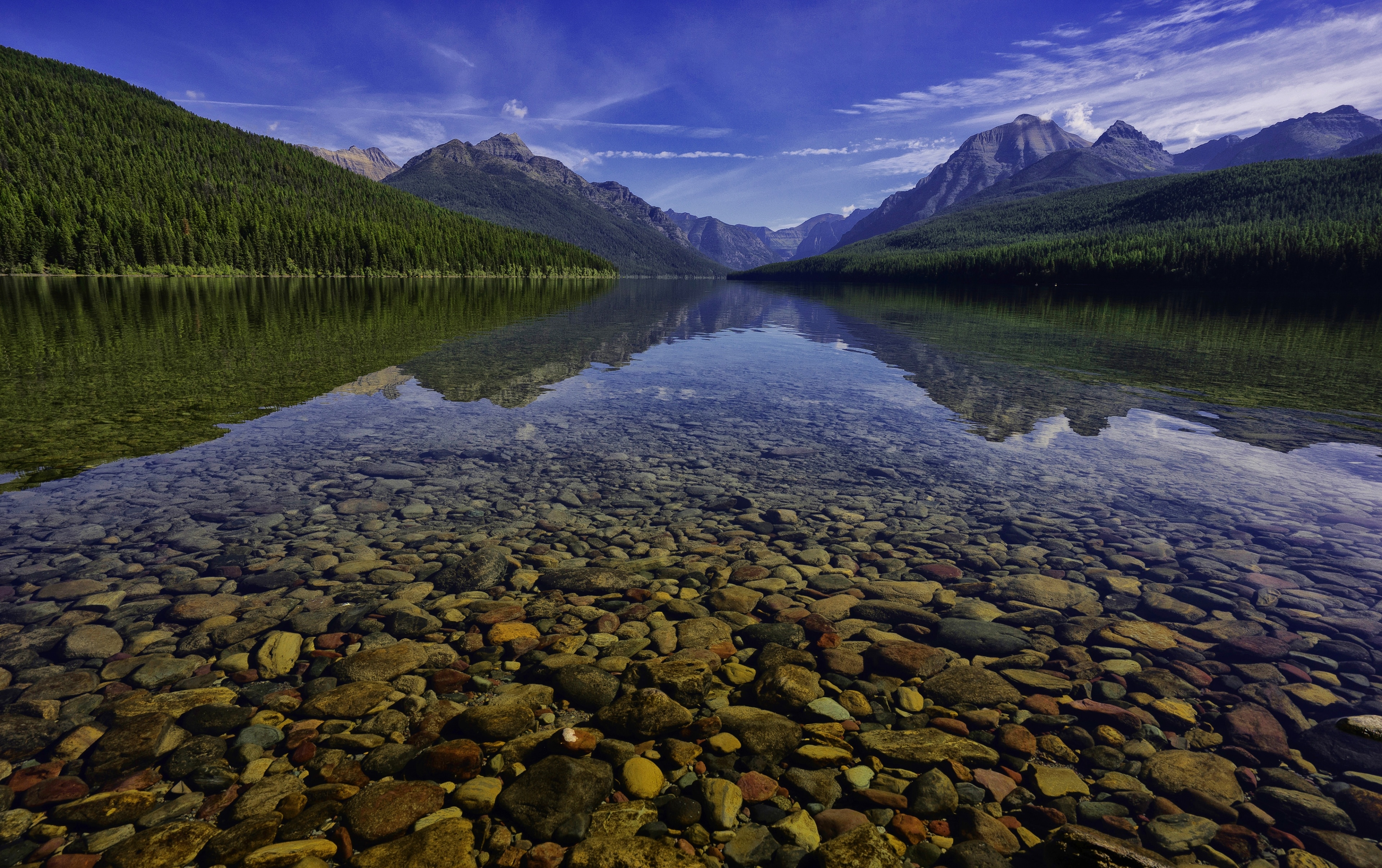 Interest in nature. Озеро Флатхед штат Монтана. Озеро Боумен. Озеро Пурэ. Озеро камни.