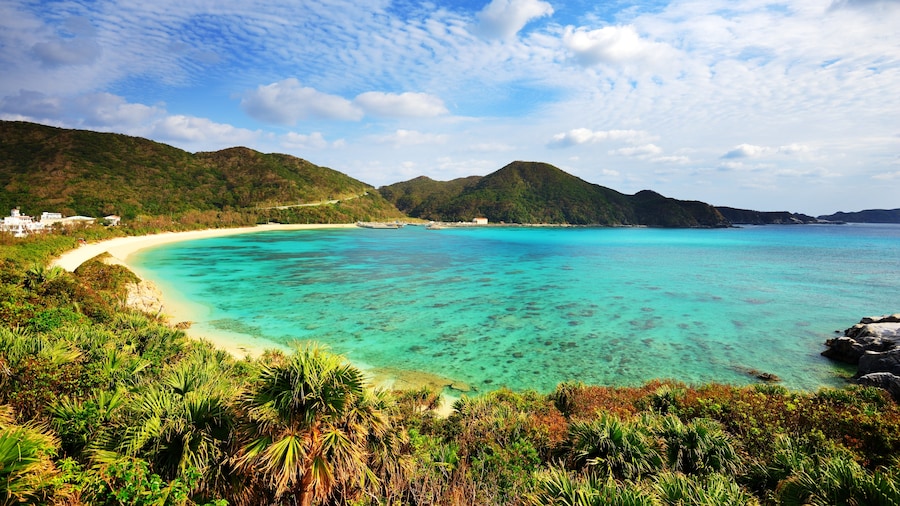 Pantai Aharen