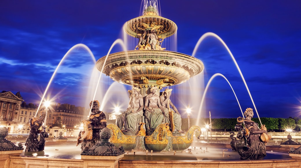 Fontana dei Quattro Fiumi (De fire elvers fontene), Roma, Lazio, Italia