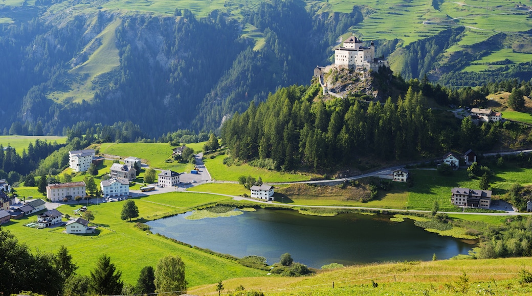 Schloss Tarasp, Scuol, Graubünden, Schweiz