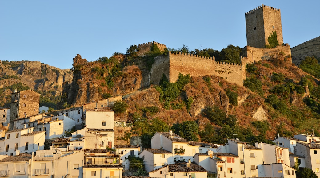 Lâu đài Yedra, Cazorla, Andalucia, Tây Ban Nha