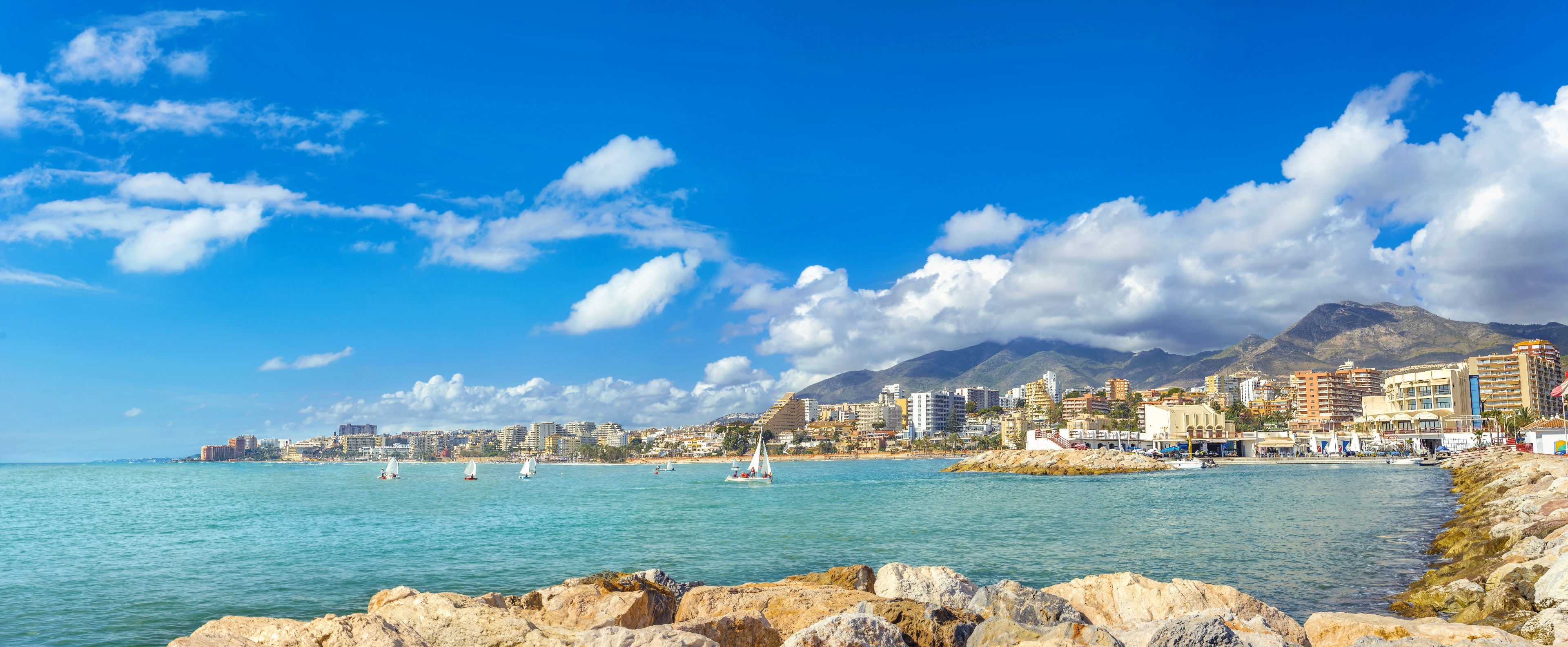 Benalmádena 🇪🇸 2012: 2-Day Itinerary & Travel Blog