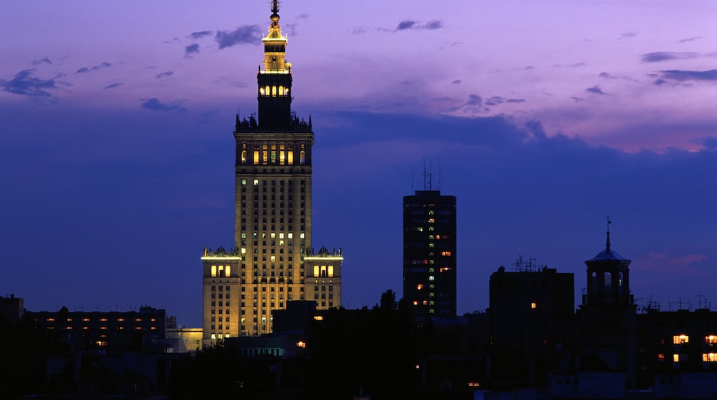 Varşova, Polonya (WAW-Frederic Chopin)