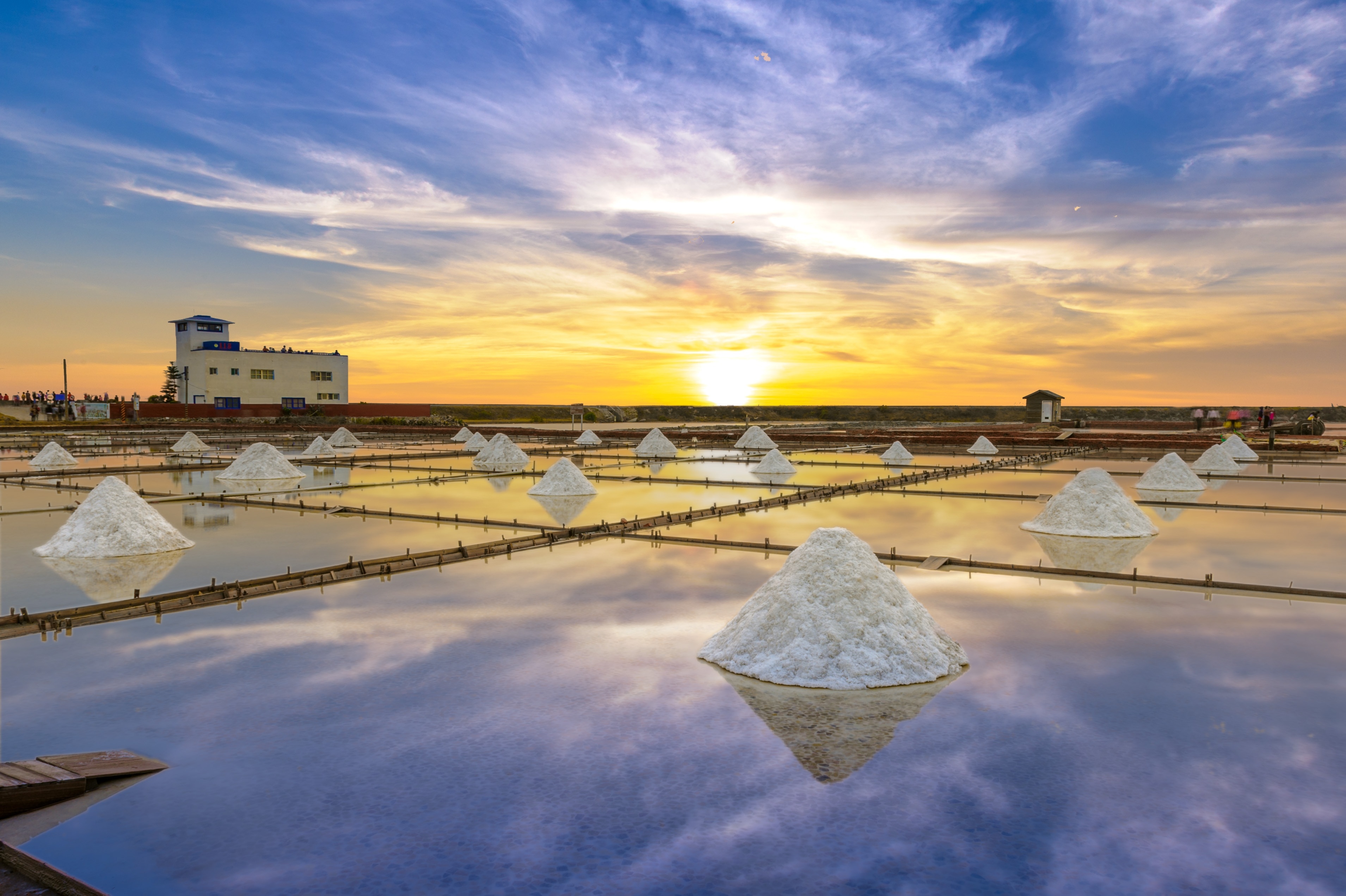 Jingzaijiao Tile-paved Salt Field Tours - Book Now | Expedia