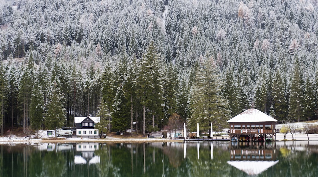 Dobbiaco-tó, Dobbiaco, Trentino – Alto Adige, Olaszország