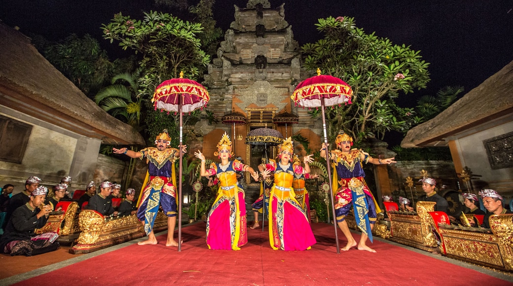 Ubudi királyi palota, Ubud, Bali, Indonézia