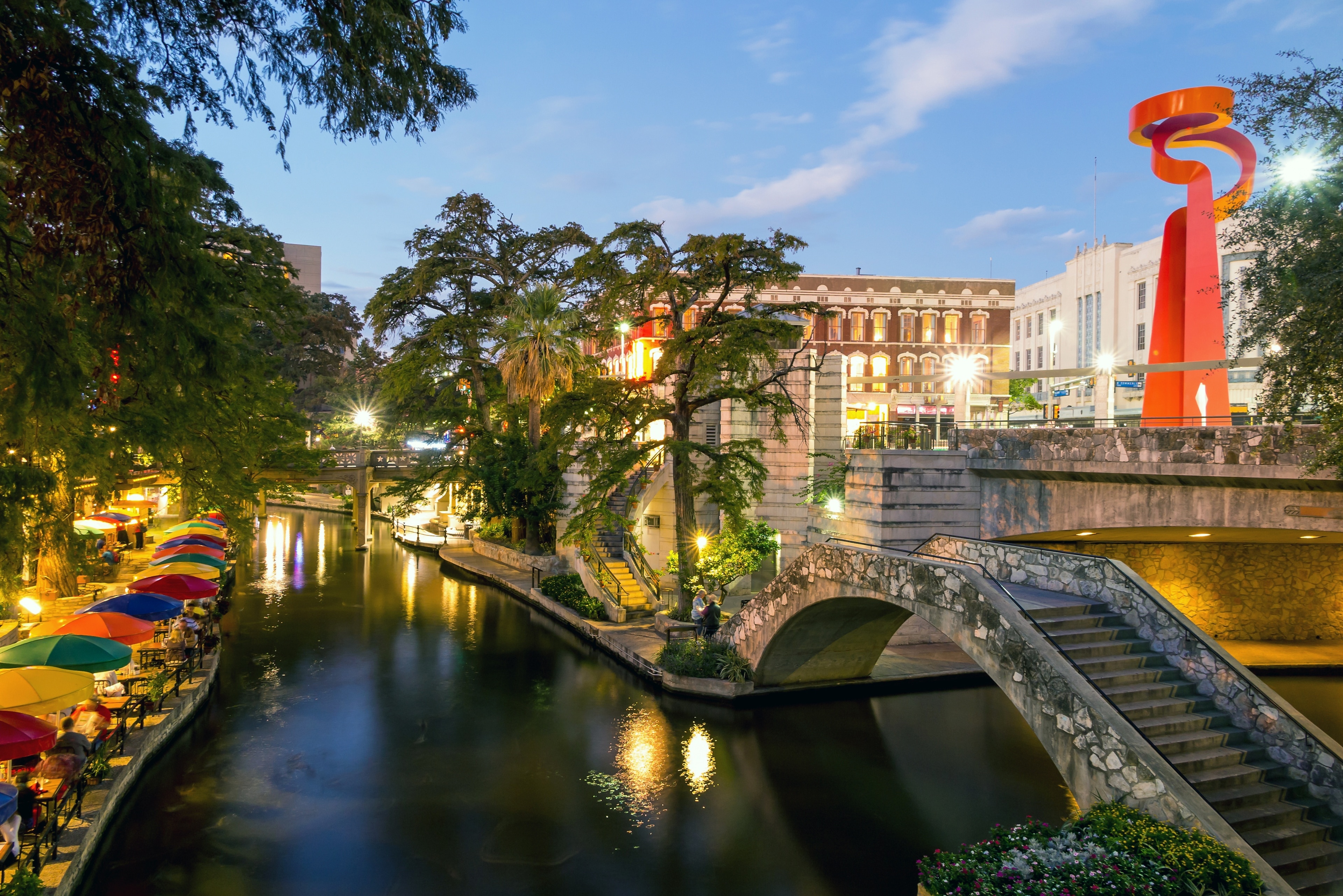Best Hotels Near River Walk, San Antonio from CA $114 | Expedia.ca