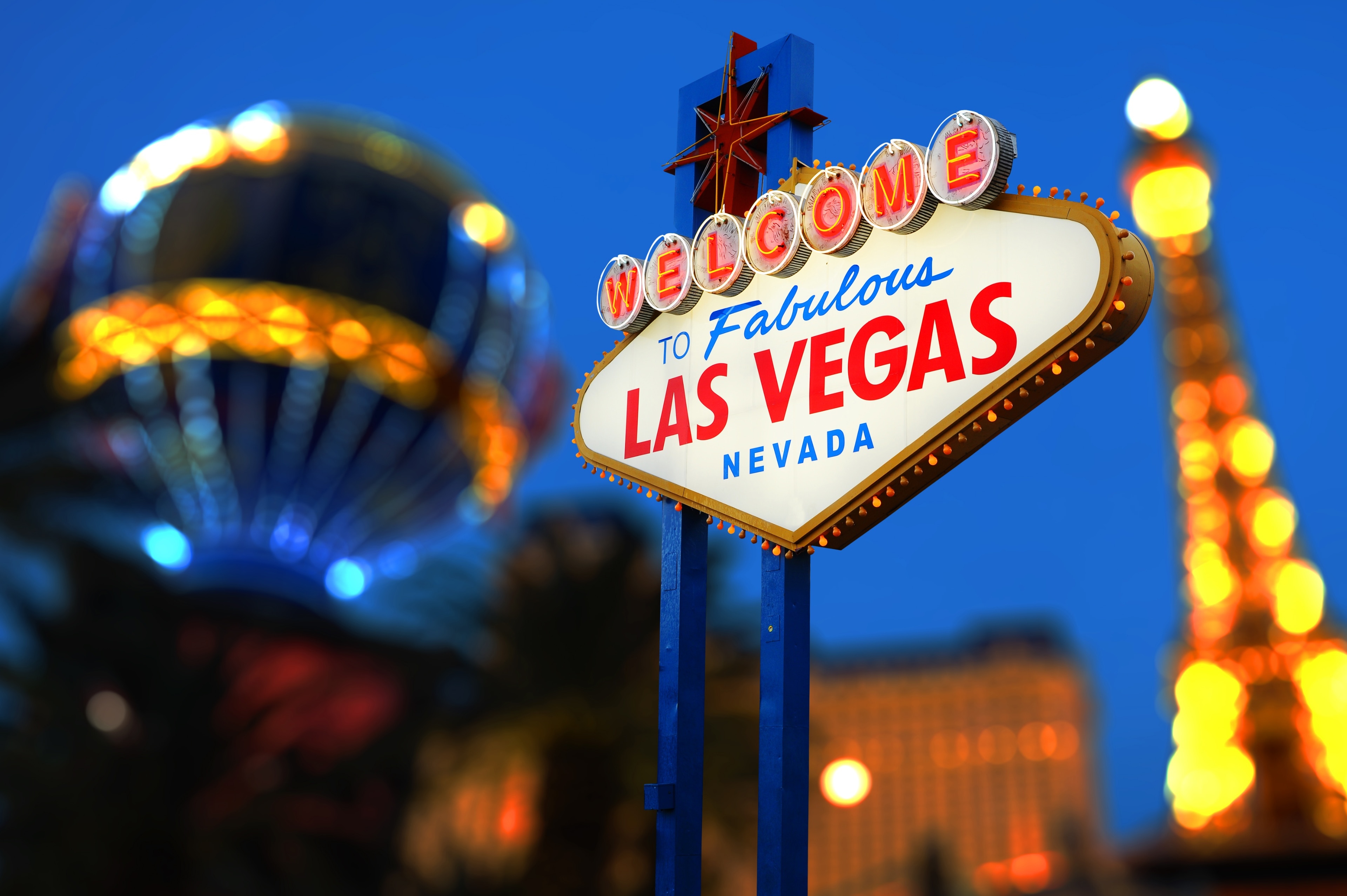 Welcome to Fabulous Las Vegas Sign in Las Vegas Strip - Tours and