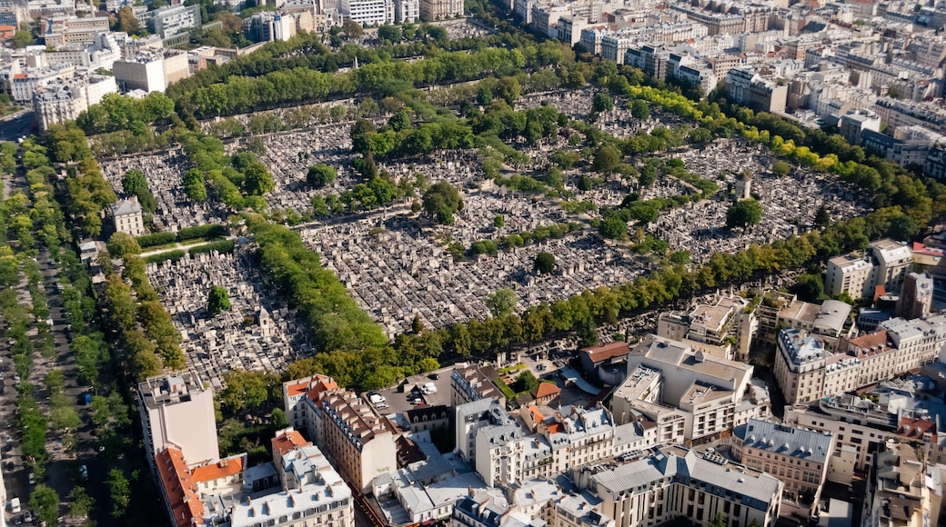 Montparnasse Mezarlığı, Paris, Fransa