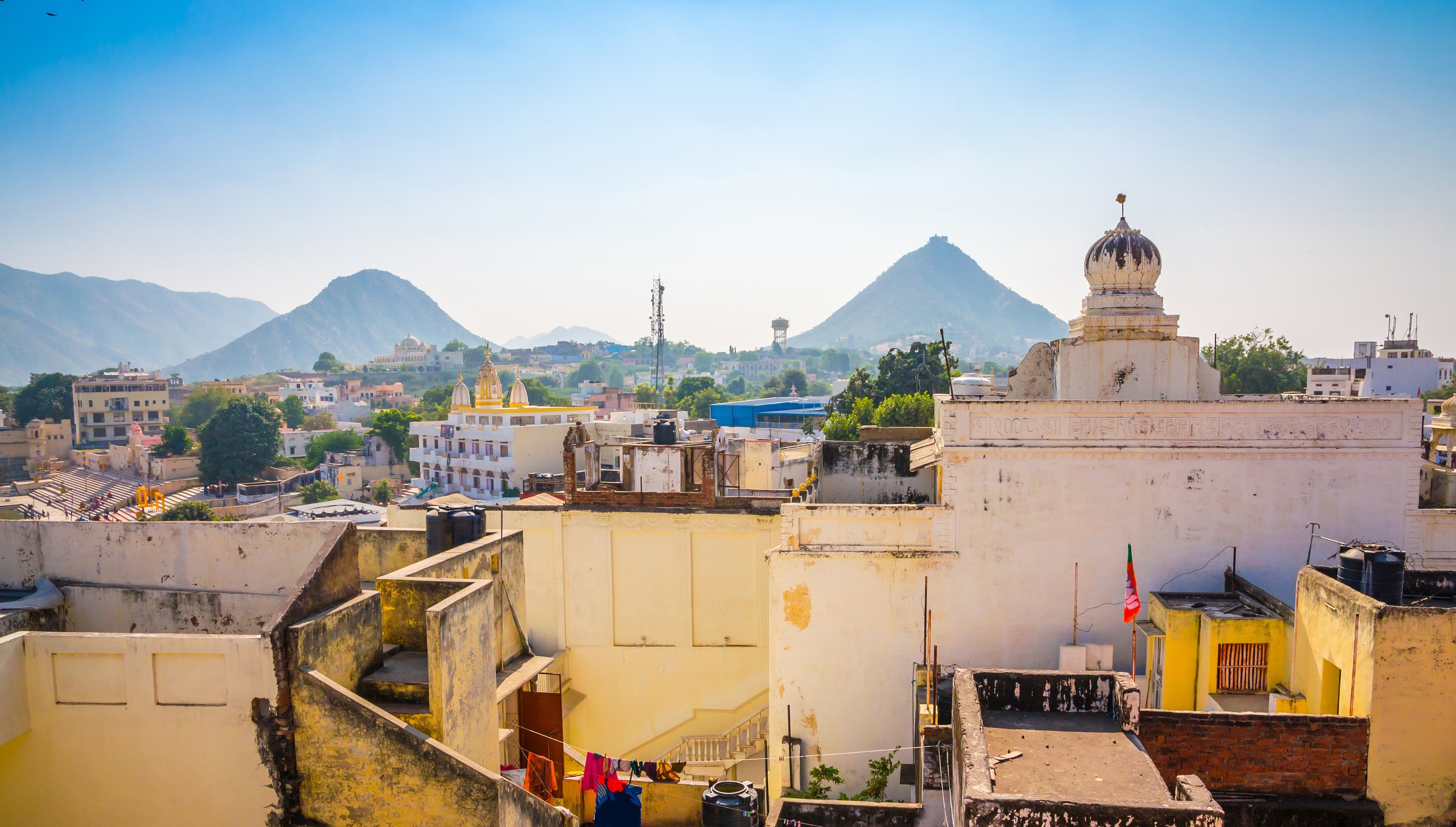 <h2>Top places to stay in Ajmer with breakfast</h2>