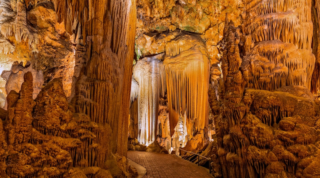 Luray Caverns, Luray, Virginia, United States of America