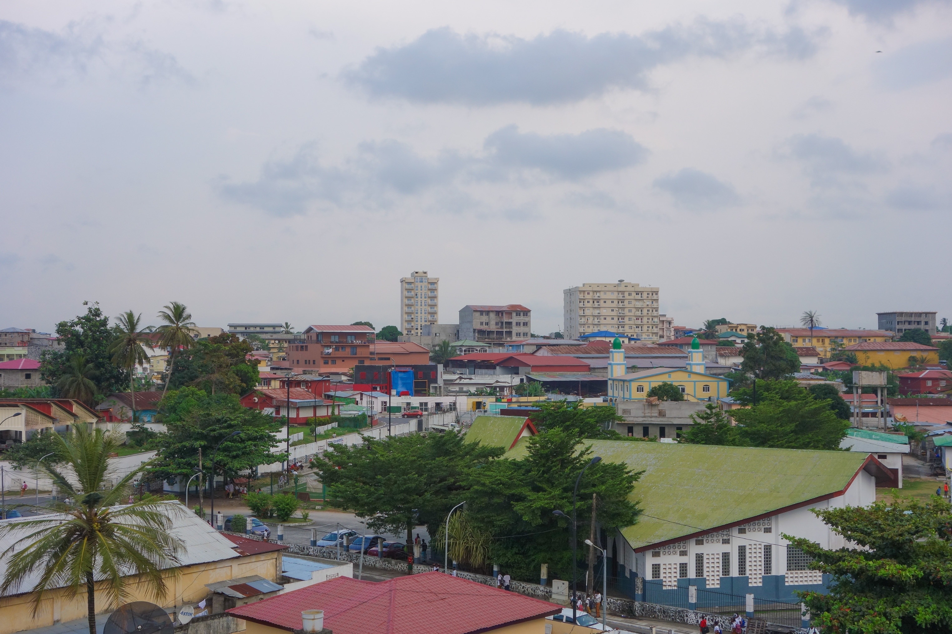 Playa Arena Blanca, Luba – Guinea Ecuatorial Turismo