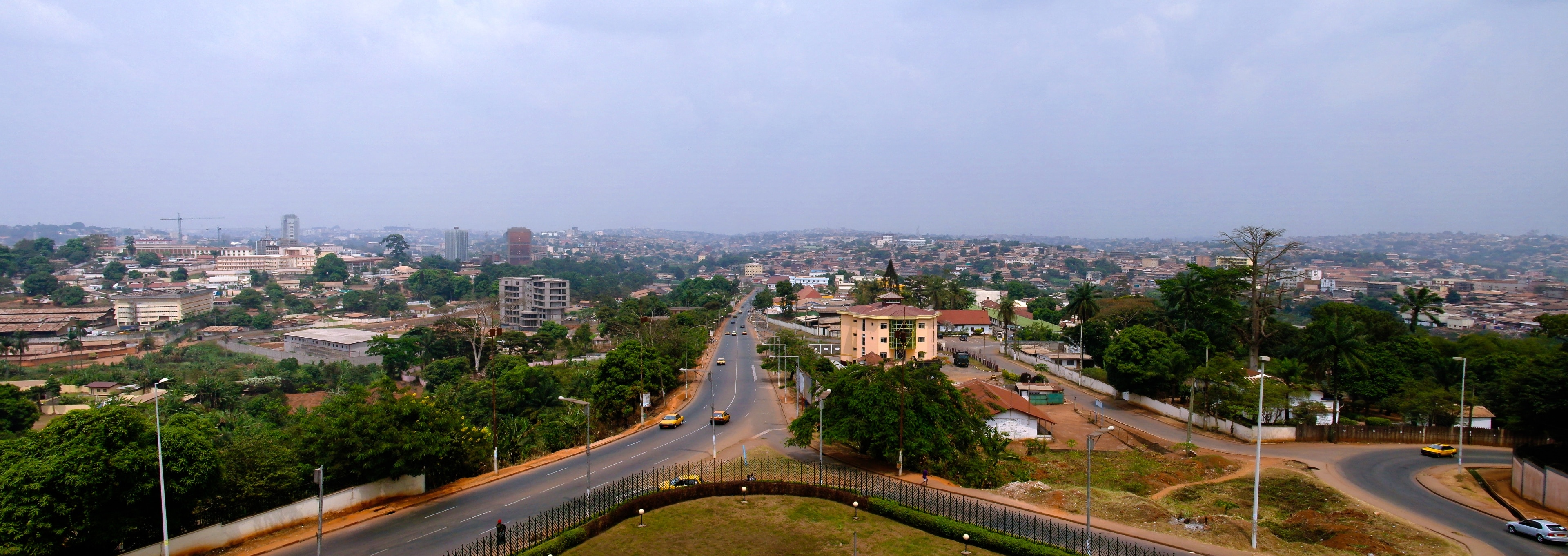 Central, Cameroon