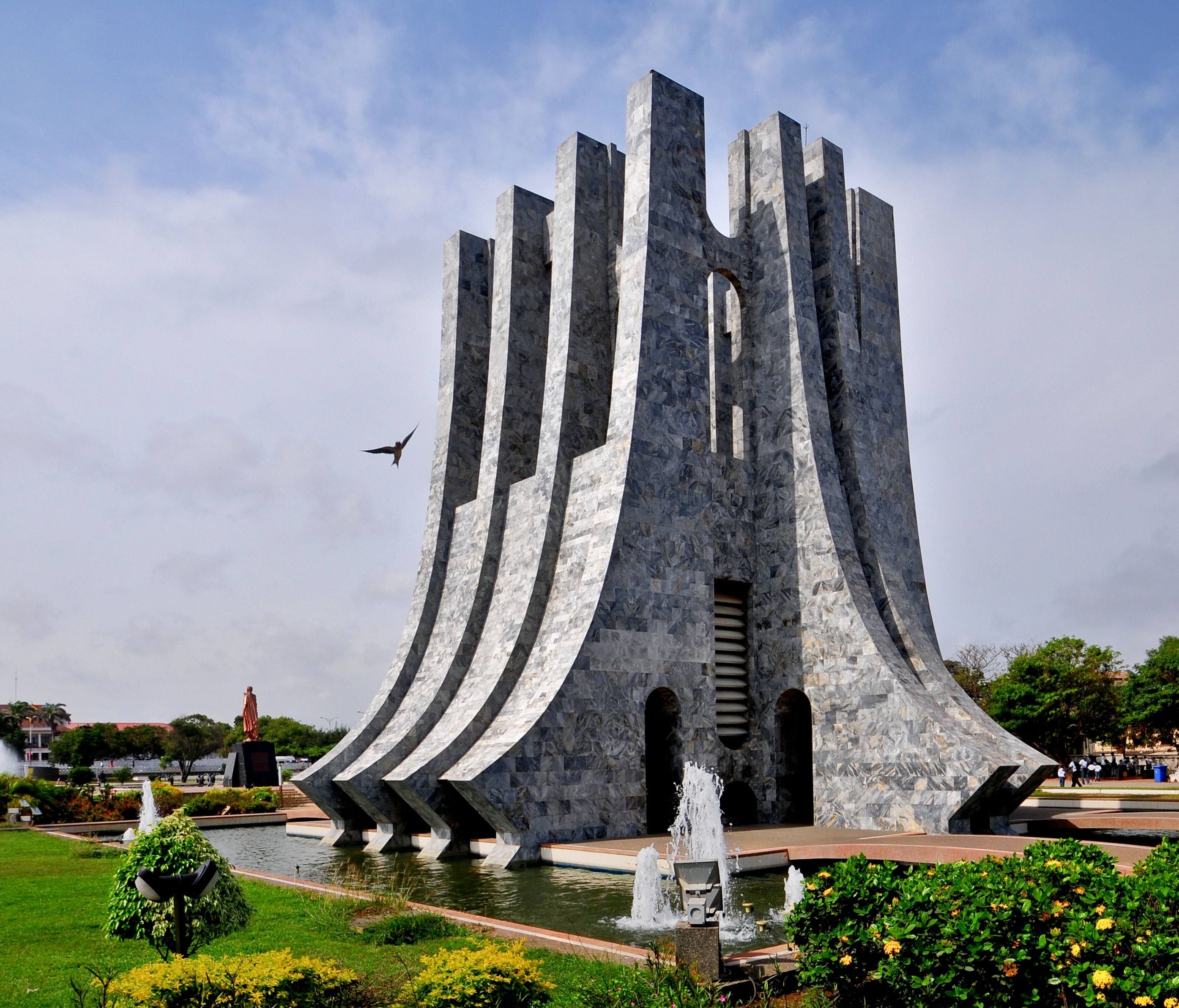 tourist attraction sites in ghana