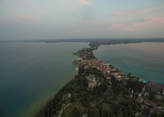 Die Besten Hotels Am Gardasee Preisgarantie Bei Hotels Com
