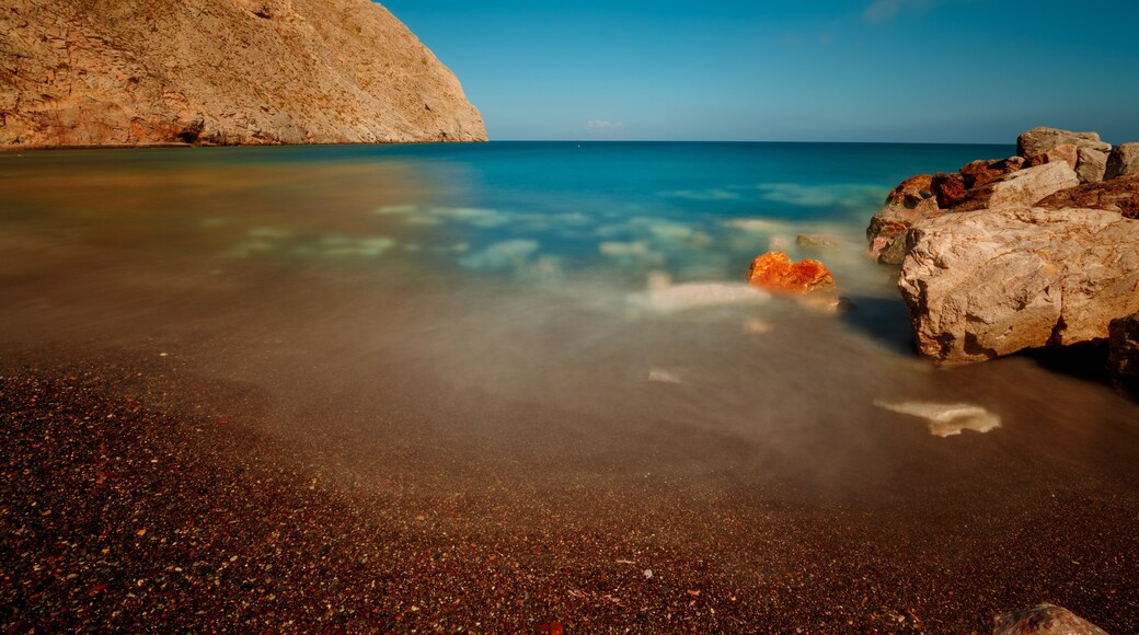 Perissa Plajı, Santorini, Güney Ege, Yunanistan