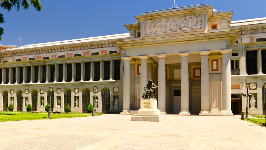 Velazquez Palace