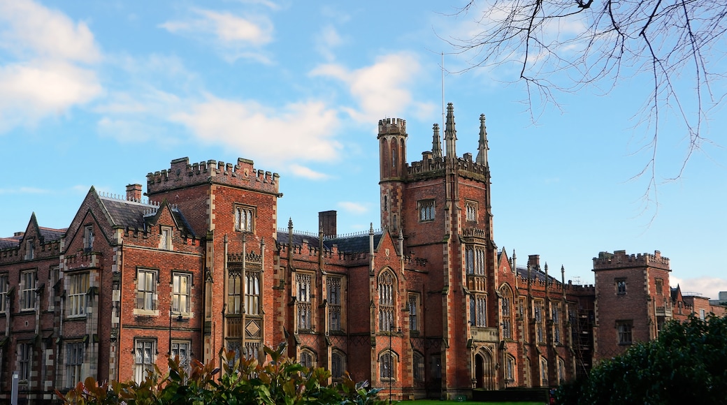 มหาวิทยาลัย Queen แห่ง Belfast, เบลฟัสต์, ไอร์แลนด์เหนือ, สหราชอาณาจักร