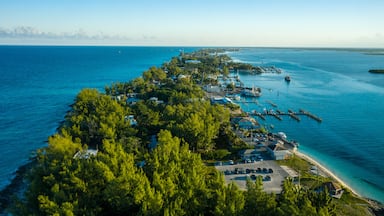 bahamas travel cost
