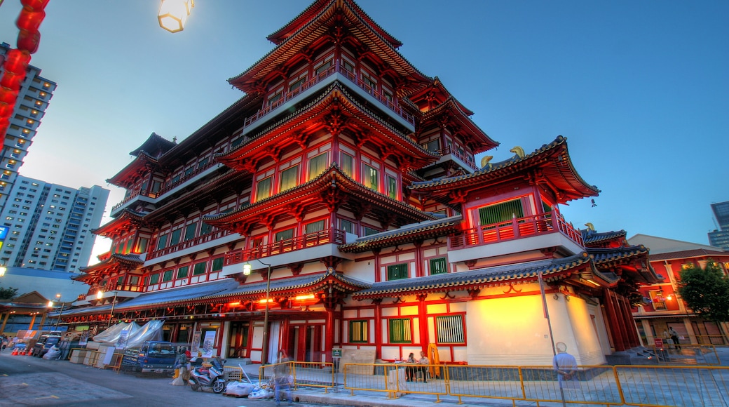 Buddha Tooth Relic Temple and Museum, Singapore, Singapore