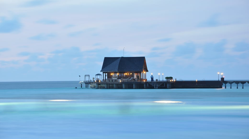 Olhuveli, Atollo Kaafu, Maldive