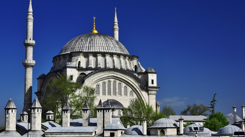 Nuru Osmaniye Mosque, Istanbul, Istanbul, Türkiye
