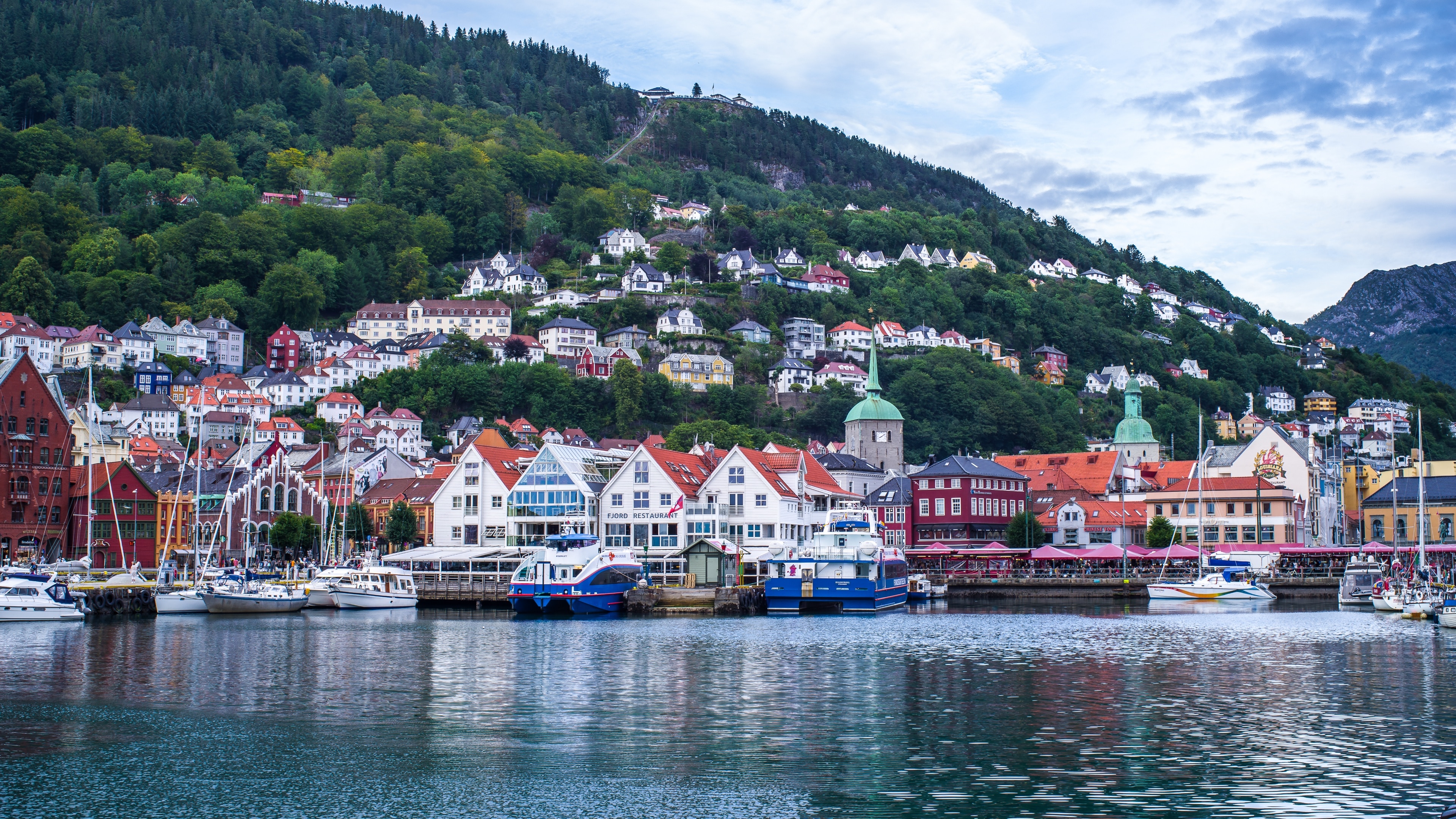 Visit Bergen City Centre: 2024 Bergen City Centre, Bergen Travel Guide