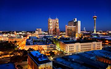 15 Closest Hotels to Tower of the Americas in Downtown San ...