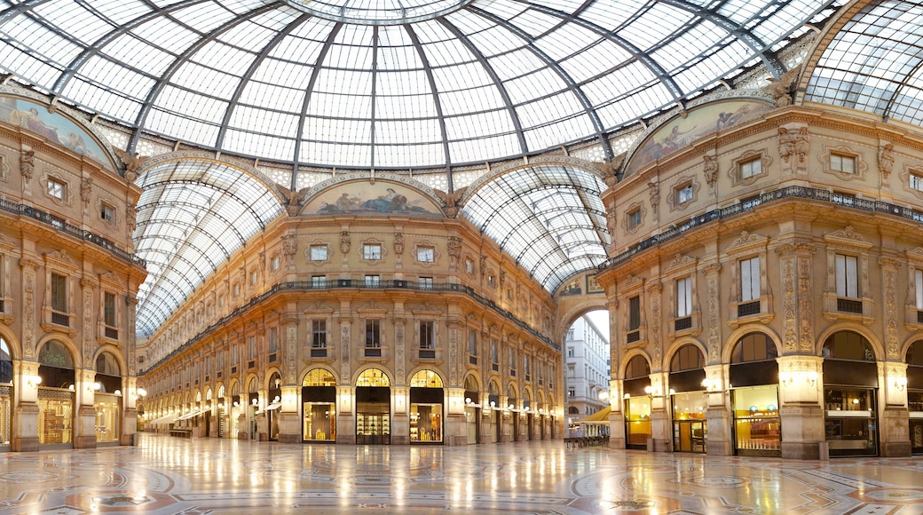 Galleria Vittorio Emanuele II, Milano, Lombardia, Italia