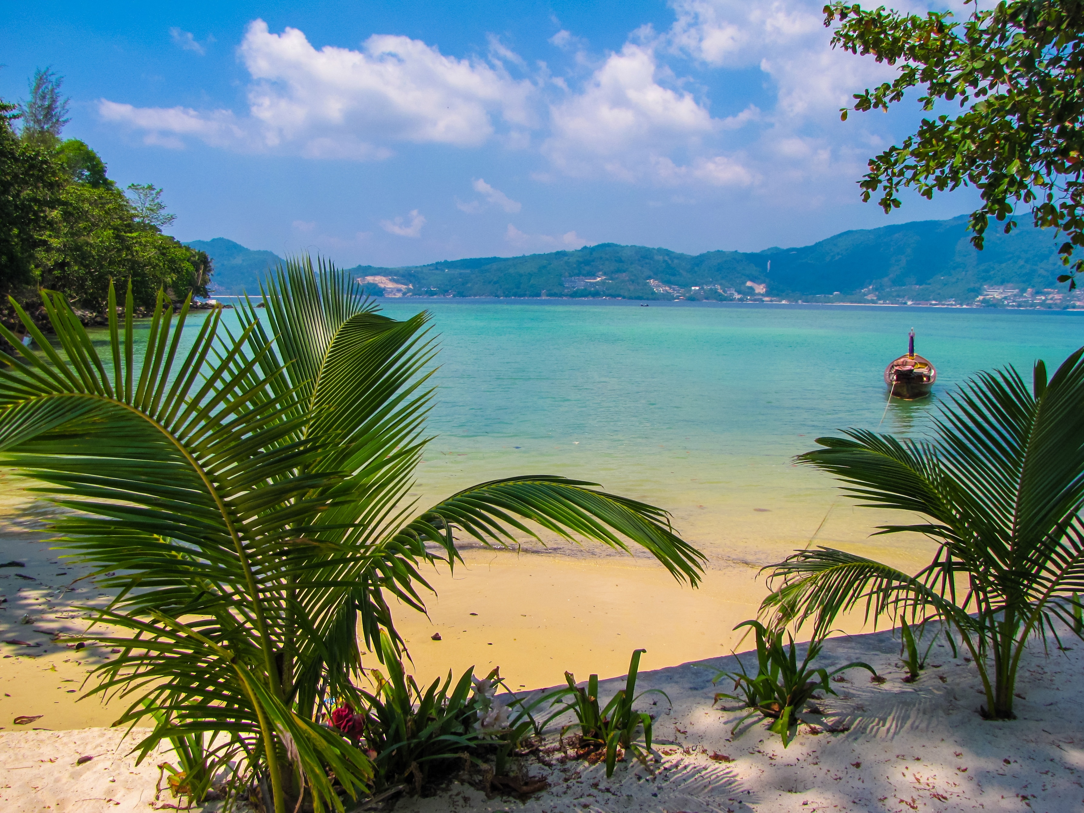 トリ トラン ビーチ