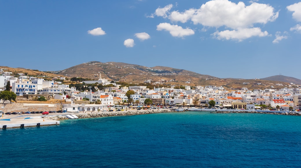 Tinos-Stadt