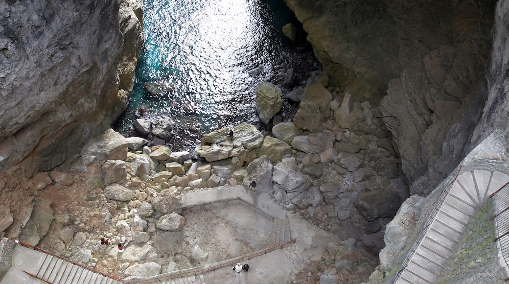 Grotta del Turco (Karsthöle), Gaeta, Latium, Italien
