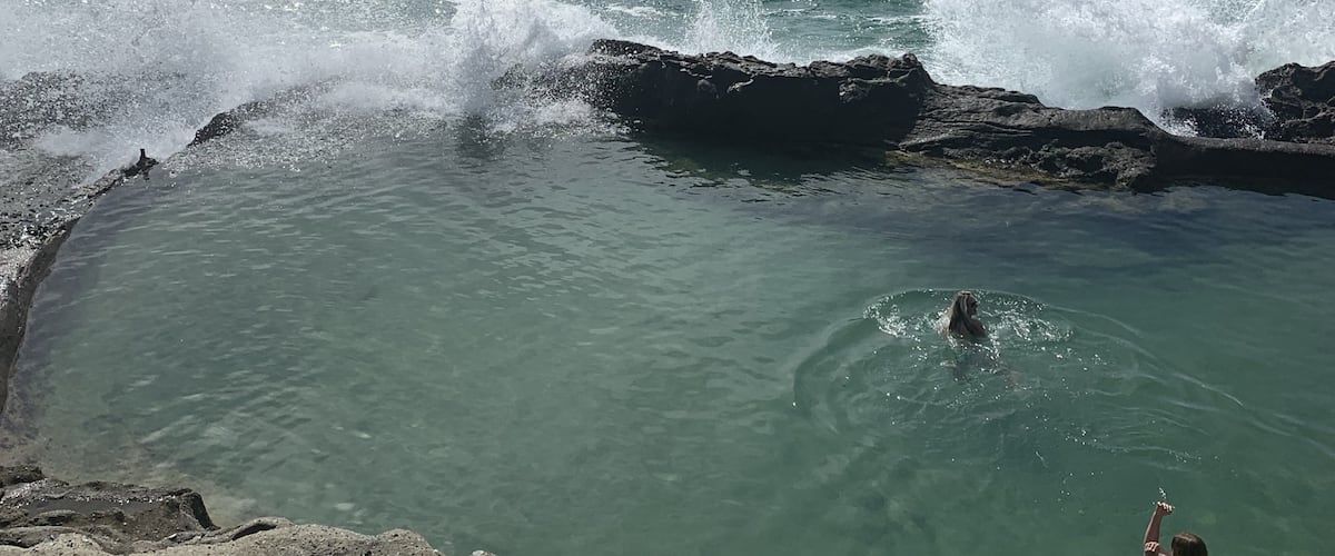 This is known as the “Secret Pools” in Laguna Beach and its only access is through a cave at *very low tide*. It’s a dangerous spot if you don’t know what you’re doing. A young man got sucked into a blow hole when a rogue wave struck him and he unfortunately passed away. It is best to go with a local. #localsecrets